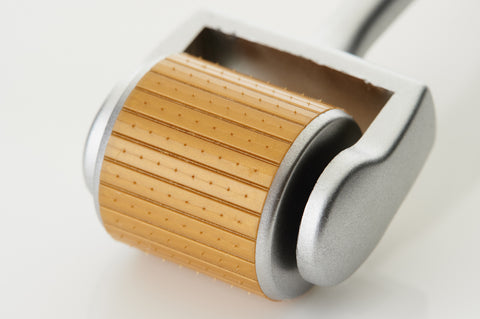 Re Eye & Face Derma Roller with 24K Gold Serum